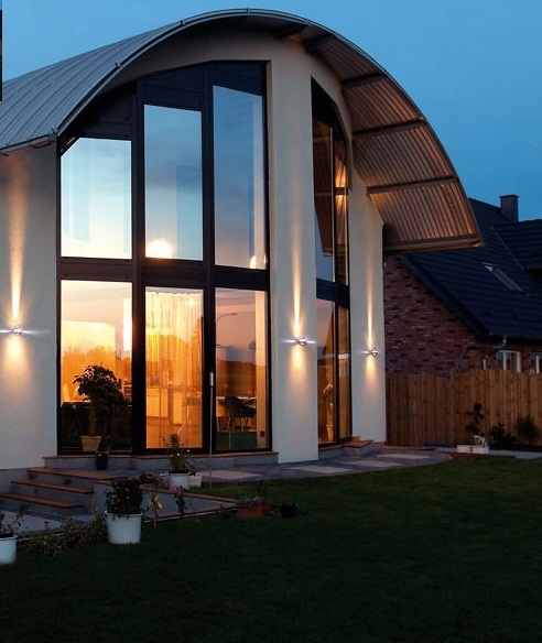 Front of the House Up and Down Lights